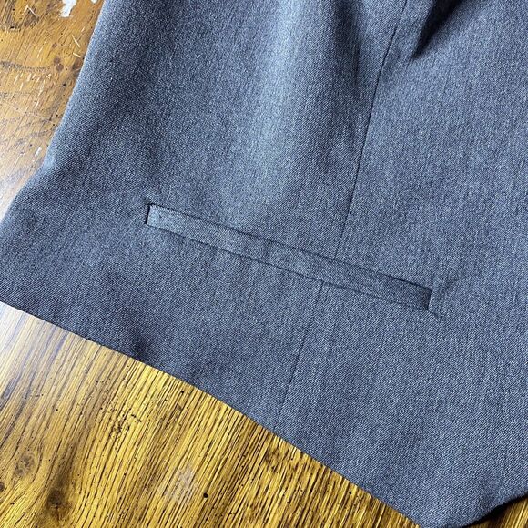 Lane Bryant Women's Plus Size 14 Grey Vest Hook Closure Stretch Fabric - Picture 4 of 6